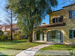 Villa in Residenziale