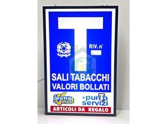 Attività/Licenza (con o senza mura) in Commerciale
