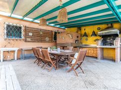 Casa Bi/Trifamiliare in Residenziale