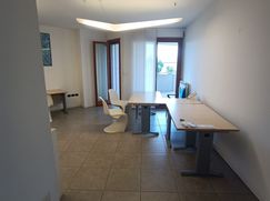 Ufficio in Commerciale