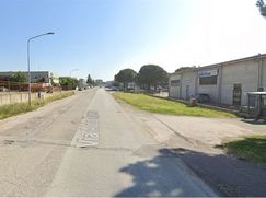 Capannone in Commerciale