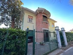 Villa in Residenziale