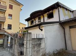 Casa indipendente in Residenziale