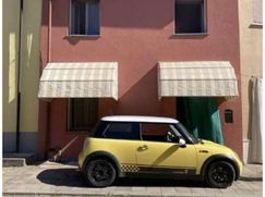 Casa Bi/Trifamiliare in Residenziale