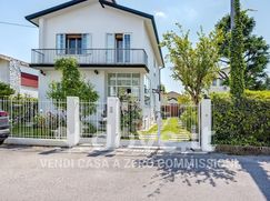 Casa indipendente in Residenziale