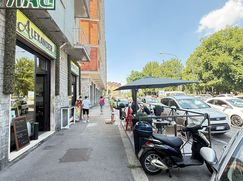Negozio/Locale commerciale in Commerciale