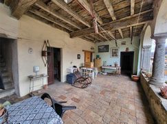Casa Bi/Trifamiliare in Residenziale