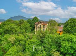 Villa in Residenziale