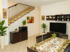 Casa Bi/Trifamiliare in Residenziale