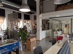 Negozio/Locale commerciale in Commerciale