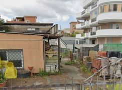 Negozio/Locale commerciale in Commerciale