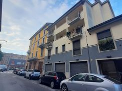 Negozio/Locale commerciale in Commerciale