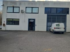 Capannone in Commerciale