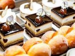 Attività/Licenza (con o senza mura) in Commerciale