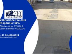 Box/posto auto in Residenziale