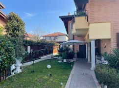 Casa indipendente in Residenziale