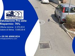 Box/posto auto in Residenziale