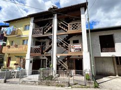 Casa Bi/Trifamiliare in Residenziale