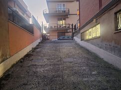 Negozio/Locale commerciale in Commerciale