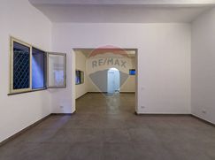 Negozio/Locale commerciale in Commerciale