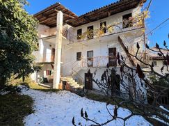 Casa Bi/Trifamiliare in Residenziale