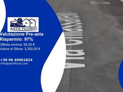 Box/posto auto in Residenziale