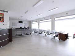 Negozio/Locale commerciale in Commerciale