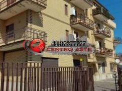 Negozio/Locale commerciale in Commerciale