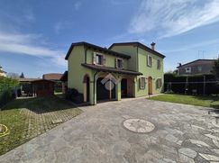 Villa in Residenziale