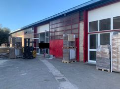 Capannone in Commerciale