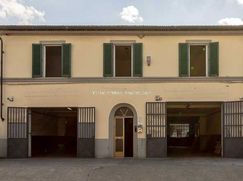 Negozio/Locale commerciale in Commerciale
