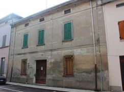 Casa Bi/Trifamiliare in Residenziale