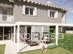 Casa Bi/Trifamiliare in Residenziale
