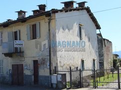 Casa Bi/Trifamiliare in Residenziale