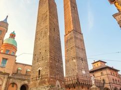 Attività/Licenza (con o senza mura) in Commerciale