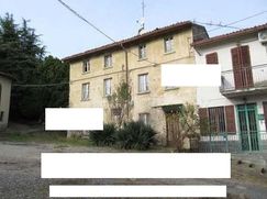 Casa Bi/Trifamiliare in Residenziale