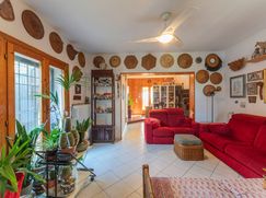 Casa Bi/Trifamiliare in Residenziale