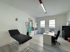 Ufficio in Commerciale