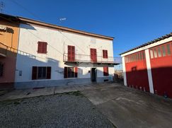 Casa Bi/Trifamiliare in Residenziale
