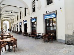 Negozio/Locale commerciale in Commerciale