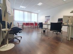 Ufficio in Commerciale