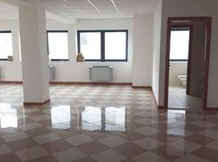 Ufficio in Commerciale
