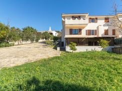 Casa Bi/Trifamiliare in Residenziale