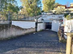 Box/posto auto in Residenziale