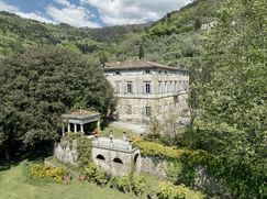 Villa in Residenziale