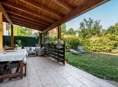 Casa Bi/Trifamiliare in Residenziale