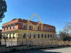 Ufficio in Commerciale