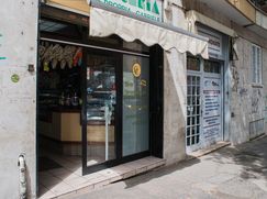 Negozio/Locale commerciale in Commerciale