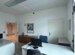 Ufficio in Commerciale