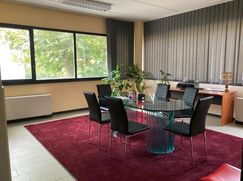 Ufficio in Commerciale